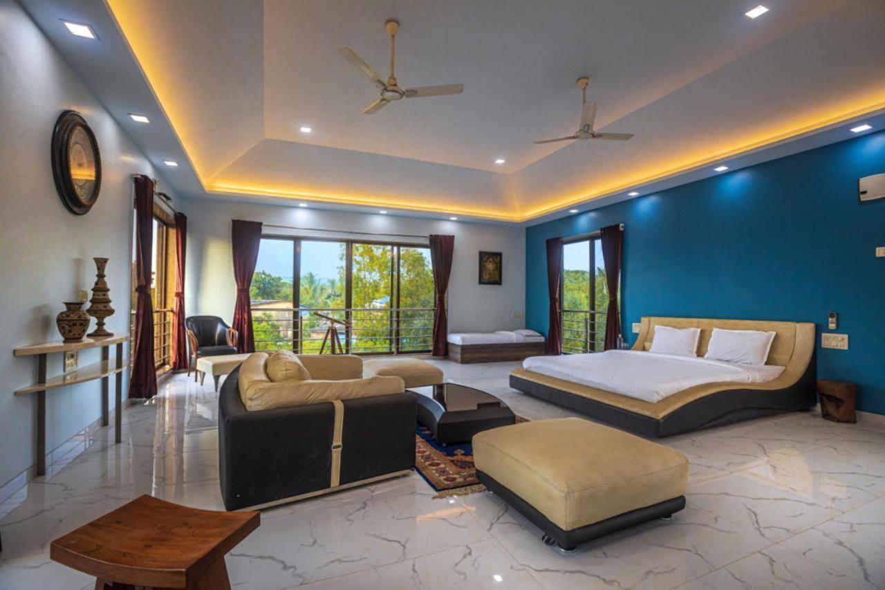 Saffronstays Aura, Alibaug - Luxury Pool Villa With A Game Room And Spacious Lawn آليباغ المظهر الخارجي الصورة