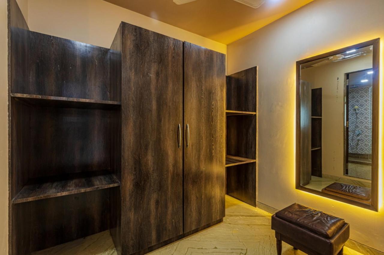 Saffronstays Aura, Alibaug - Luxury Pool Villa With A Game Room And Spacious Lawn آليباغ المظهر الخارجي الصورة